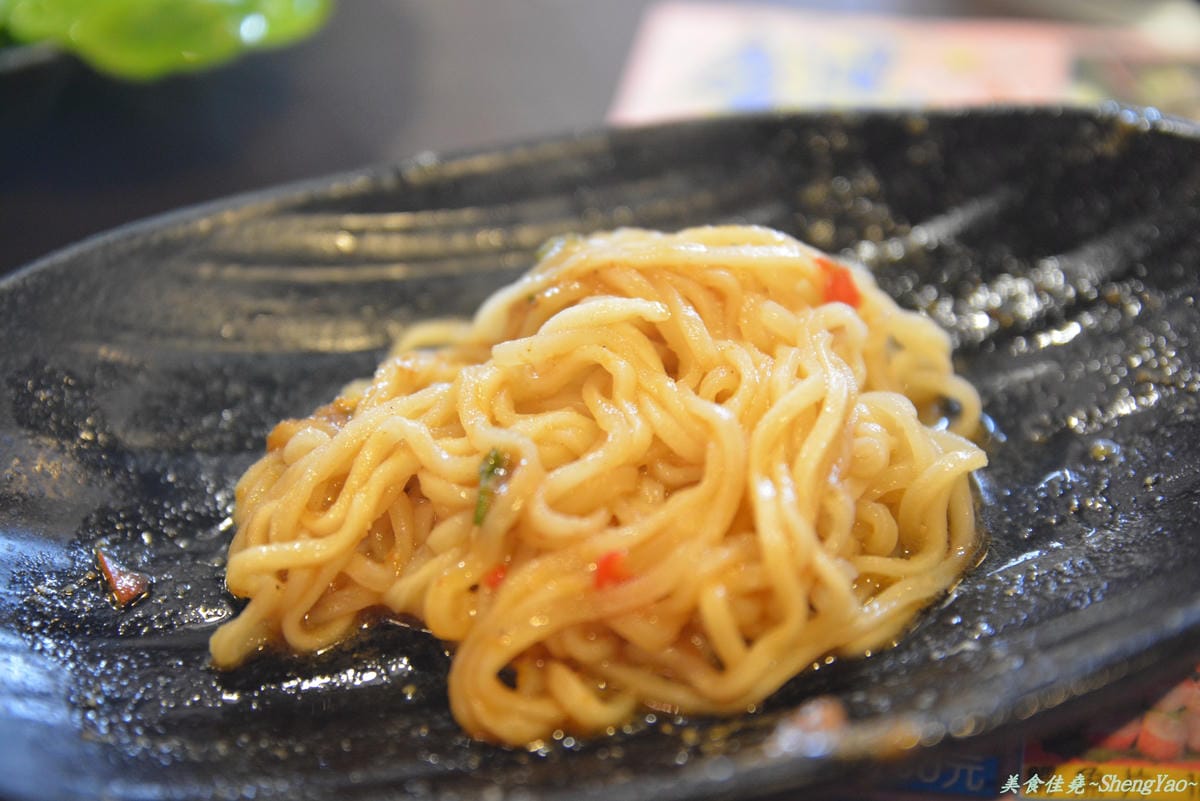 [台中西屯]鍋神日式涮涮鍋 逢甲旗艦店 – 我心中第一名的個人火鍋。