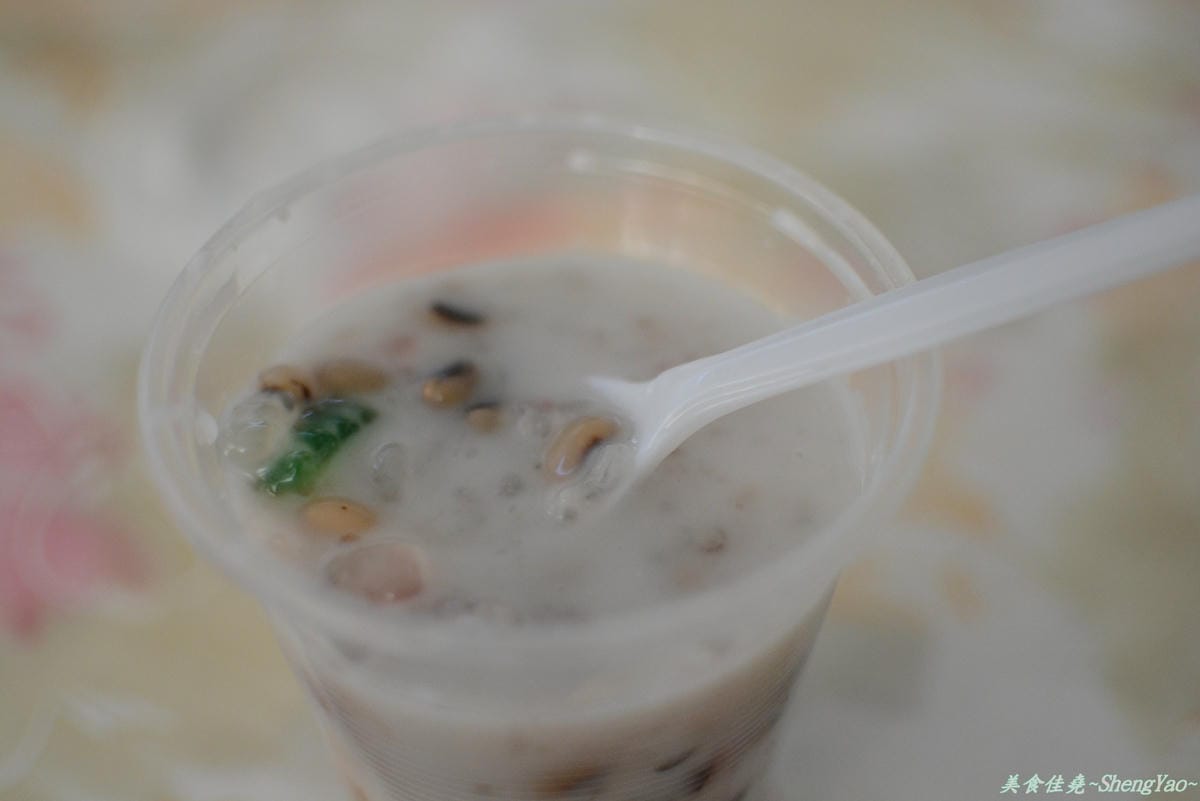 [台中沙鹿]越南美食二訪 – 一些你可能看都沒過的道地越南甜點小吃。