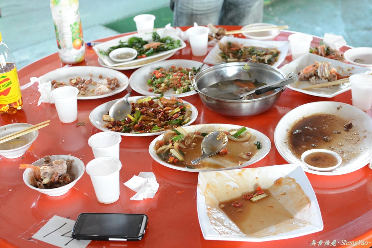 [台中沙鹿]燒鵝大排檔 – 味道普普,花小錢吃飽的好去處。(已歇業)