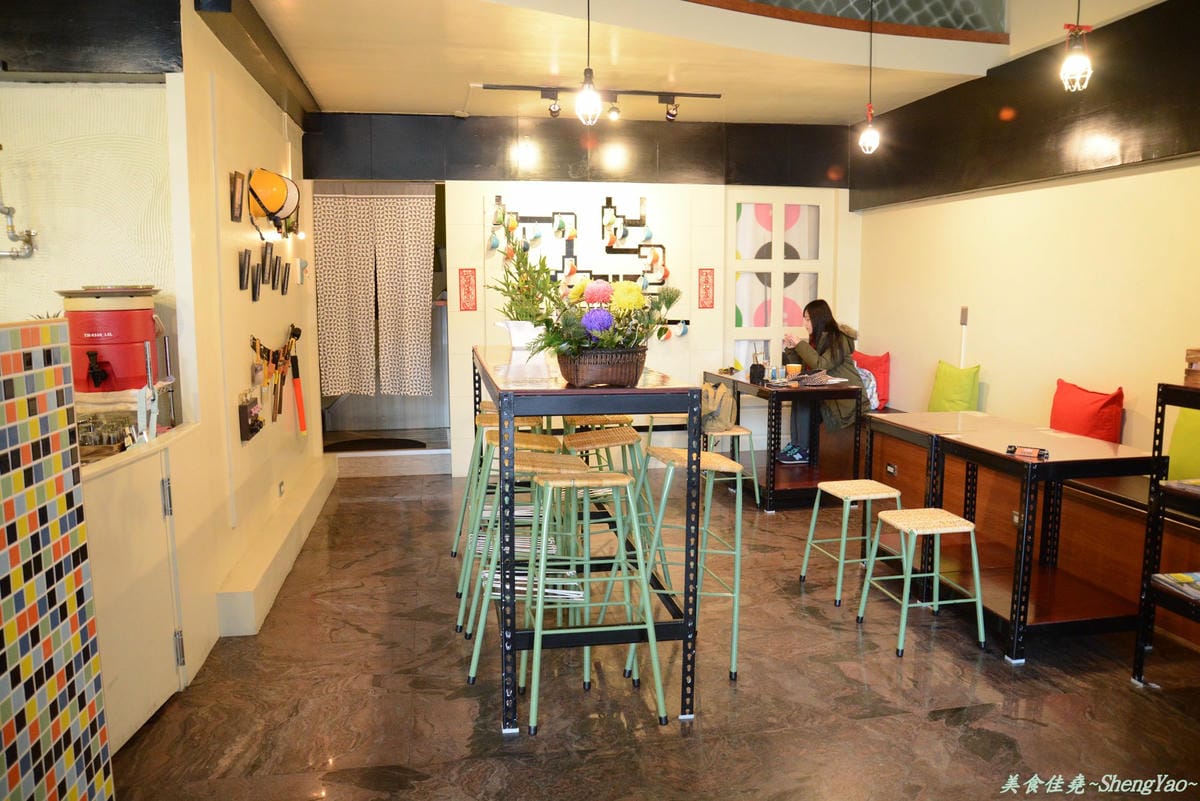 [台中南屯]杯子田 – 餐點不俗,風格特別又獨具意義的愛心餐廳。