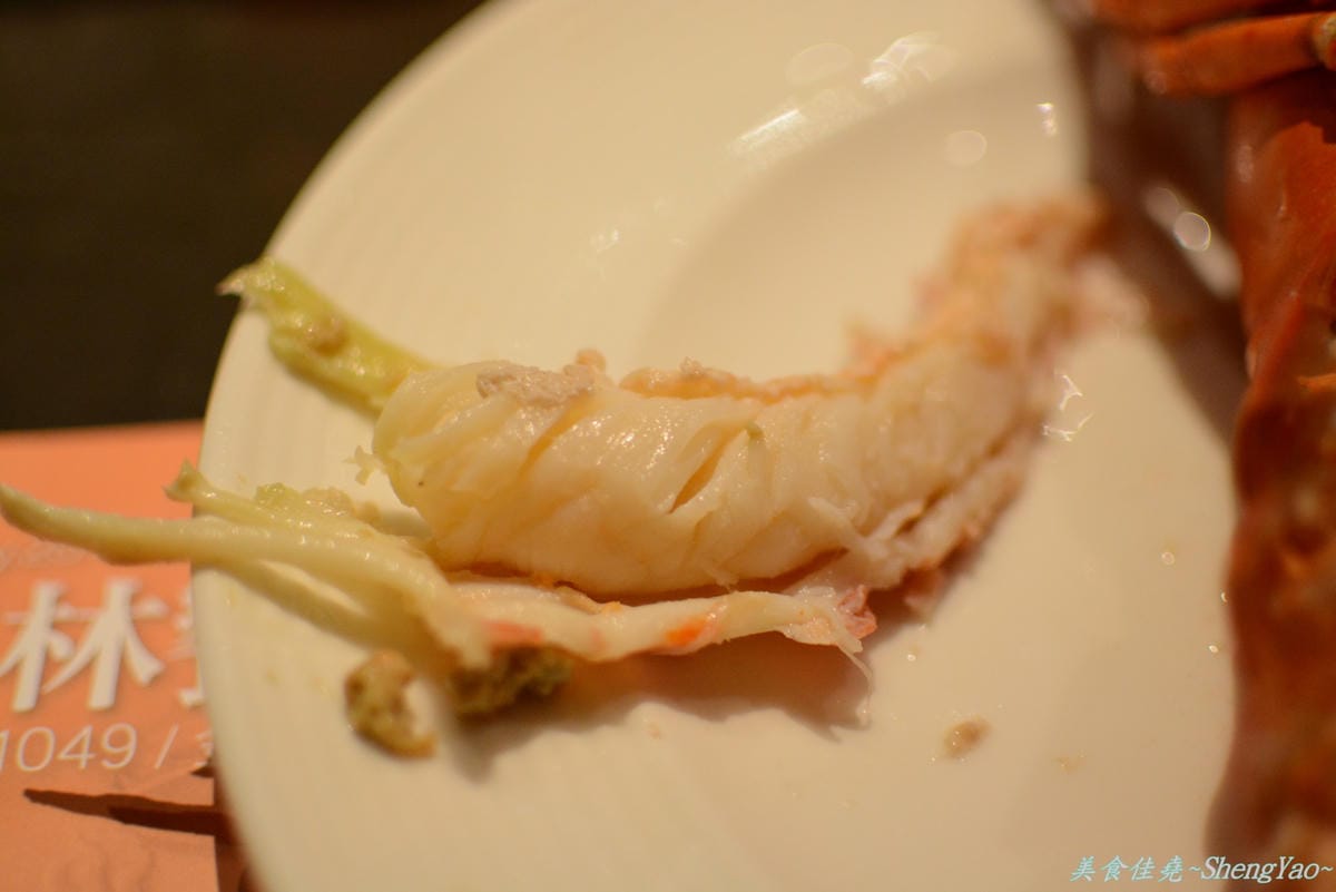 [台中西區]金典酒店”栢麗廳”活龍蝦吃到飽(限時特價到3/31) – 大部分都吃過,完整分析。(已歇業)