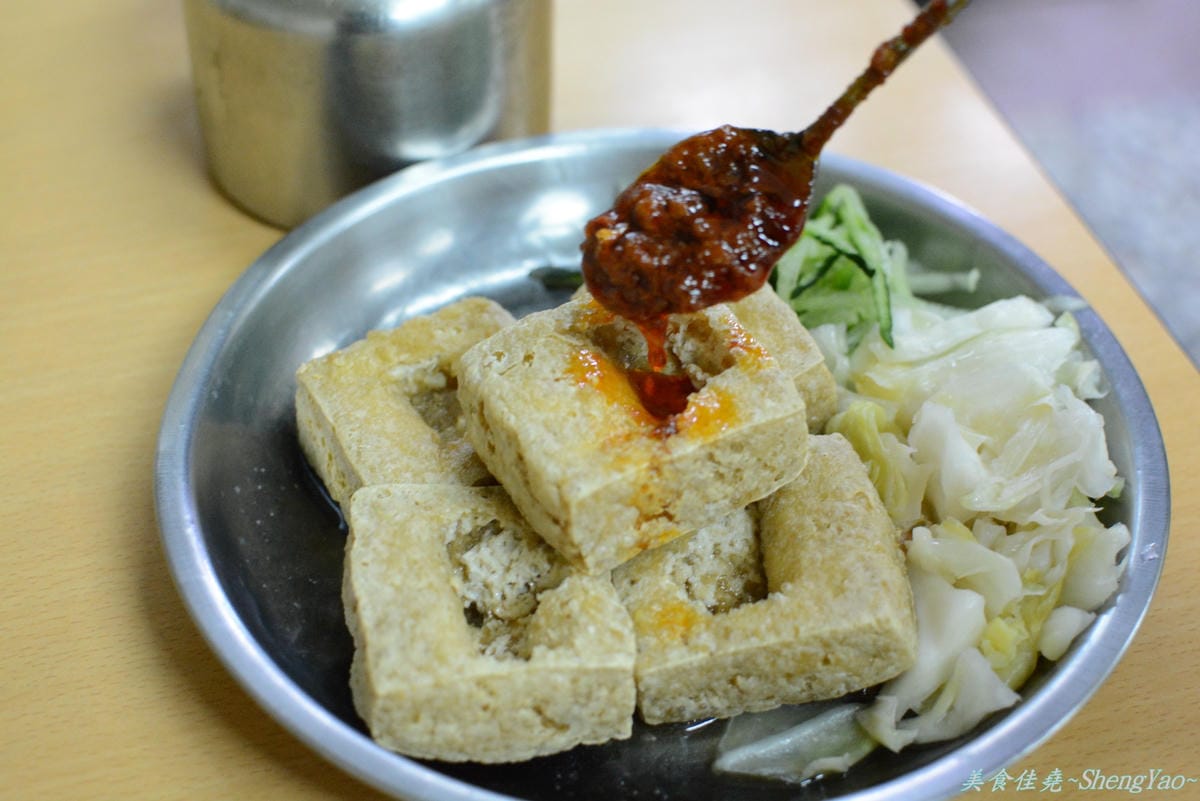 [台中梧棲]大庄臭豆腐 – 外酥內軟的臭豆腐還不錯吃且便宜。