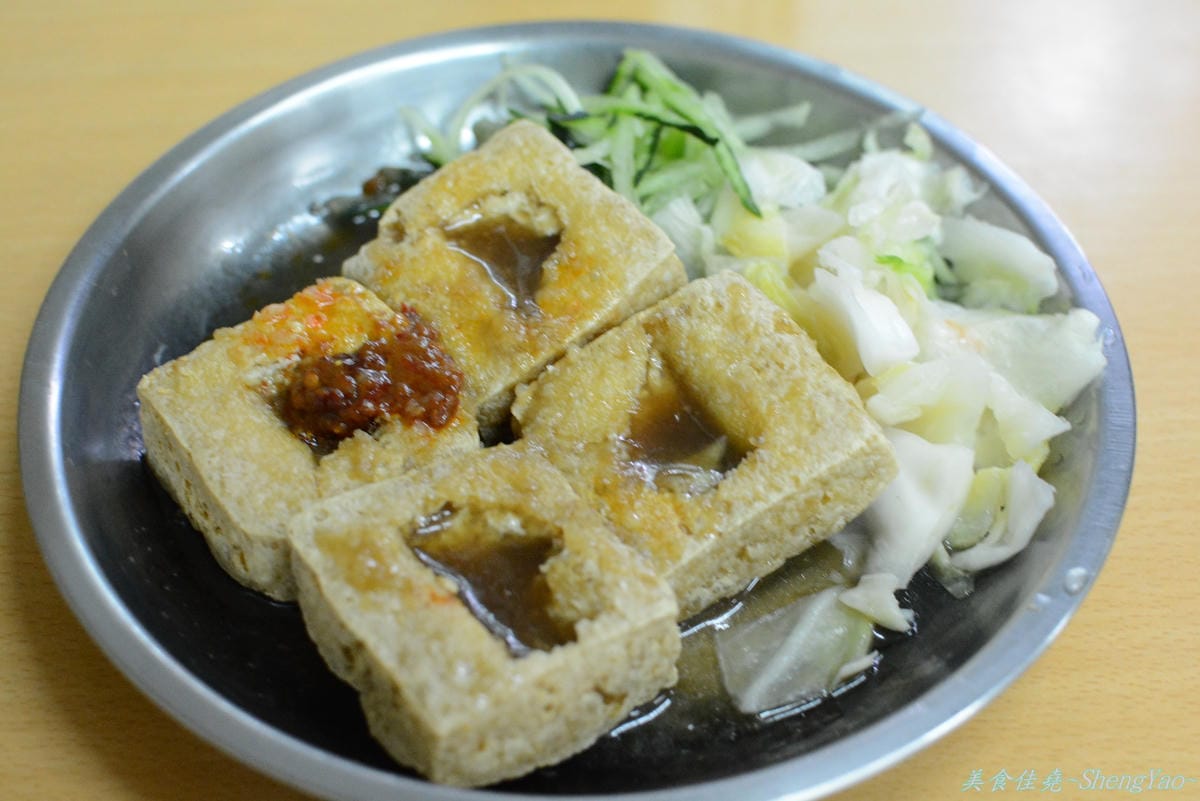 [台中梧棲]大庄臭豆腐 – 外酥內軟的臭豆腐還不錯吃且便宜。
