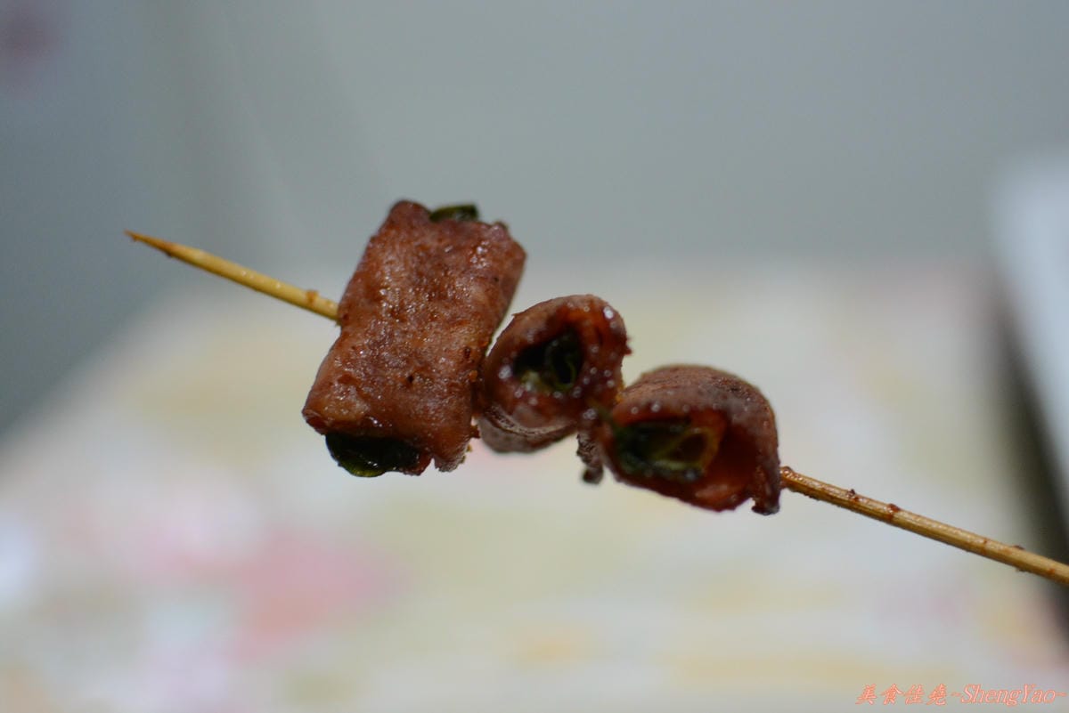 [台中沙鹿]亮吉碳烤 – 幾乎每樣食材都好好吃的便宜10元起碳烤。