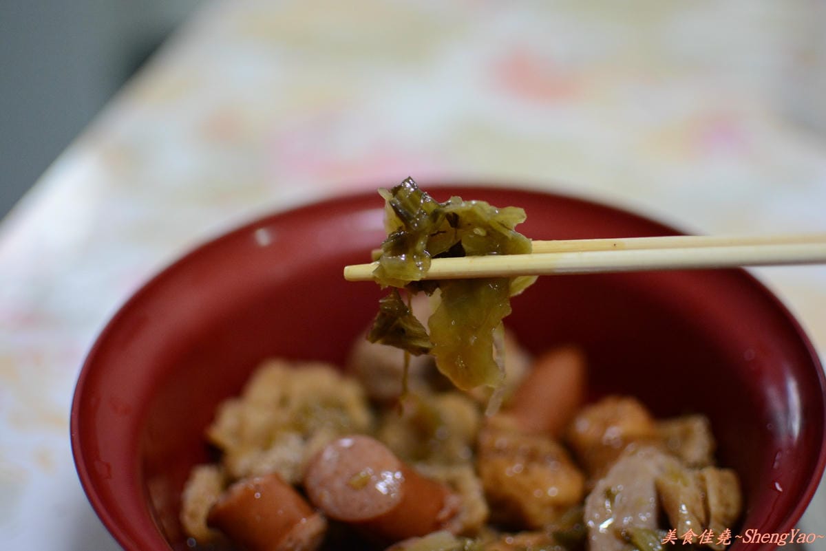 [台中沙鹿]阿呆滷味 – 沙鹿菜市場好吃滷味,重口味的甜甜辣辣醬汁十分特別。