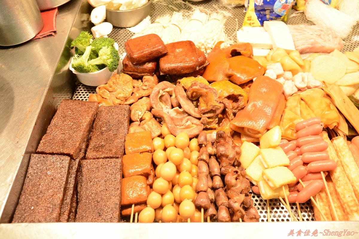 [台中沙鹿]阿呆滷味 – 沙鹿菜市場好吃滷味,重口味的甜甜辣辣醬汁十分特別。