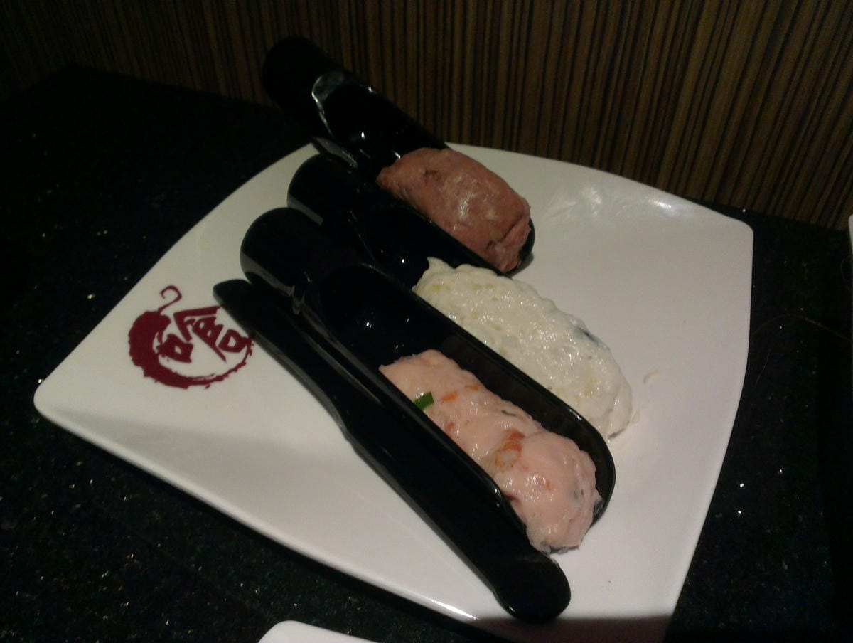 [台中西區]嗆頂級麻辣鴛鴦鍋吃到飽 中港店 – 759元帝王蟹、頂級鮑魚和天使紅蝦任你吃到飽。