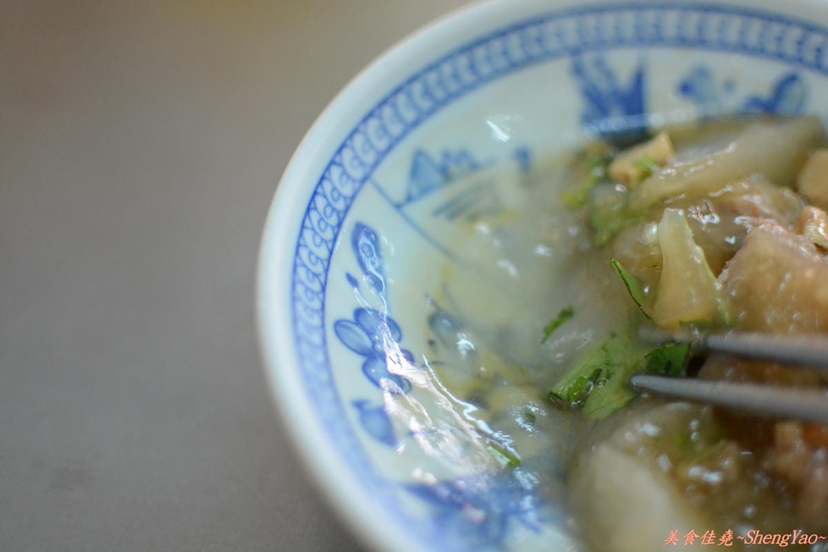 [台中太平](隆)手工肉圓 – 肉圓外皮Q彈,羹類真材實料,價格便宜。