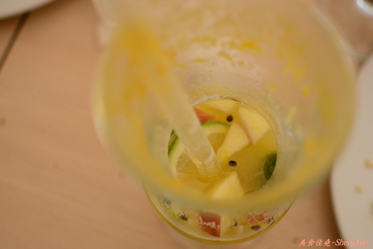 [台中西屯]EASY CAFE 簡單日子 – 第一次吃到這麼特別的鹹口味鬆餅(邀約試吃)