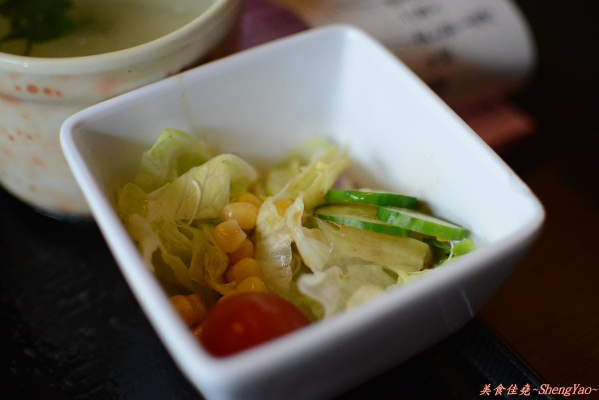 [台中龍井]小莊壽司 -C/P值頗高的平價日式料理,和臉一樣大的炸豬排飯套餐超激推