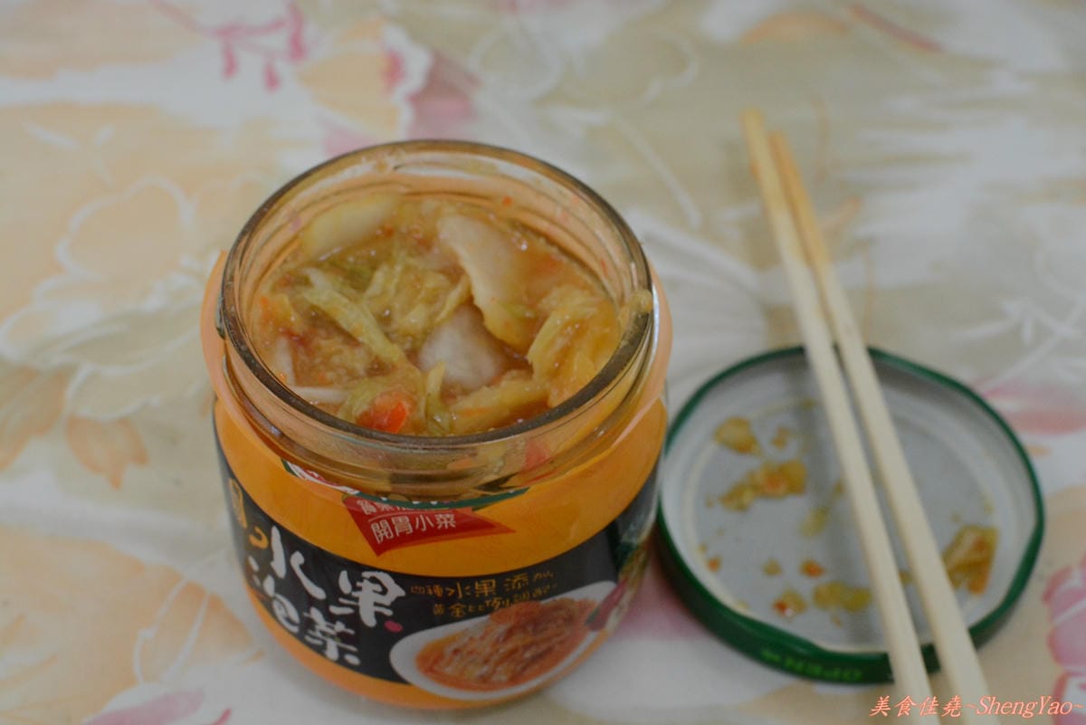 [嚐鮮]維力大乾麵”辣子雞”新口味 & 愛之味水果泡菜
