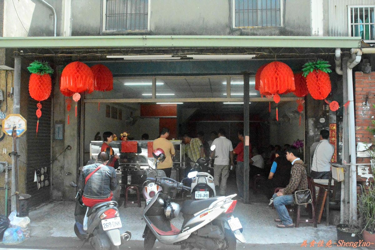 [台中清水]傳承擔仔麵(原”鴨松擔仔麵”) – 令人懷念的辣乾麵、肉羹湯、三合一回來了。
