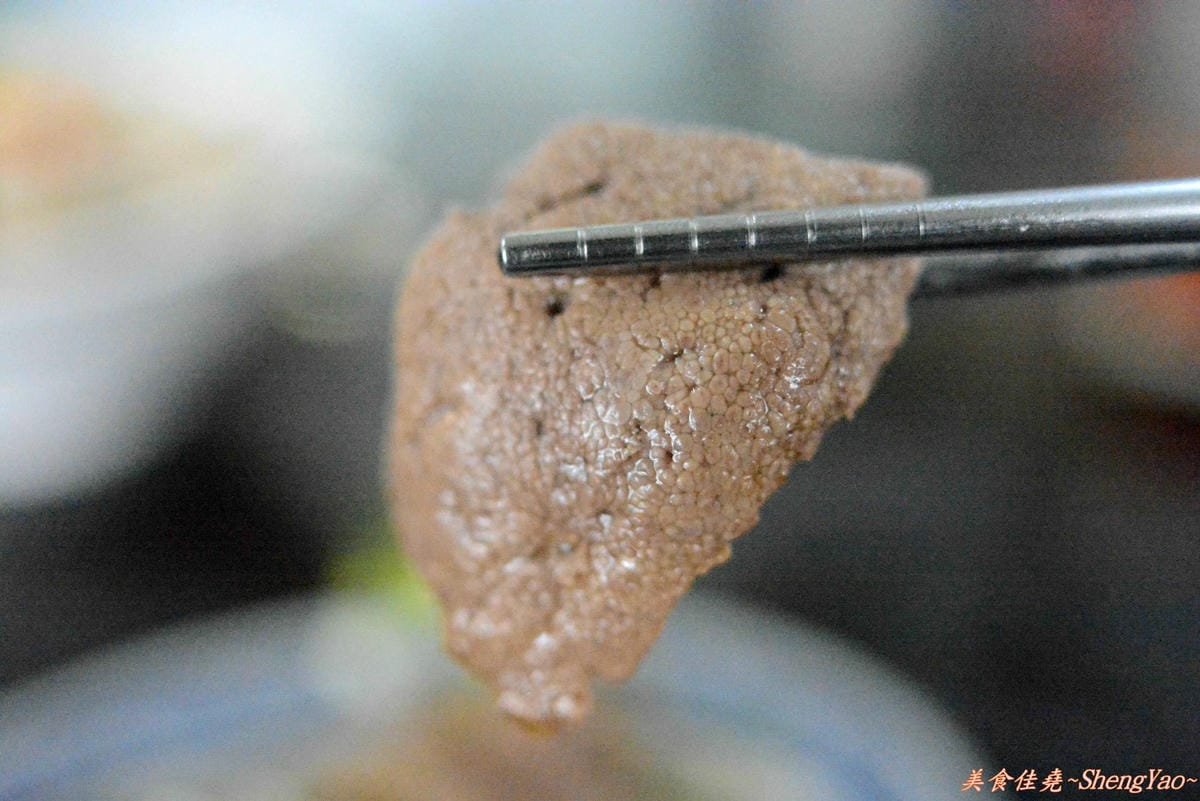 [台中清水]潮州手工餛飩麵 – 手工麵條好吃有特色,口味略為清淡。