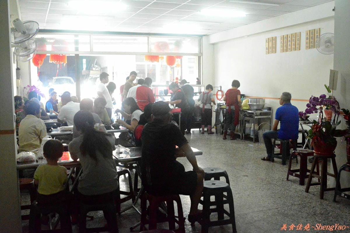 [台中清水]傳承擔仔麵(原”鴨松擔仔麵”) – 令人懷念的辣乾麵、肉羹湯、三合一回來了。