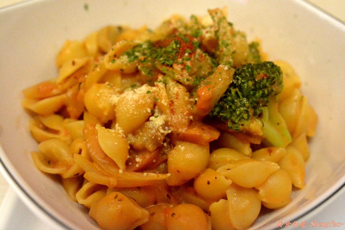 [台中西屯]1 Chio Pasta – 全新菜單更換,到5/8全面5折優待,一起來吃義大利麵唷