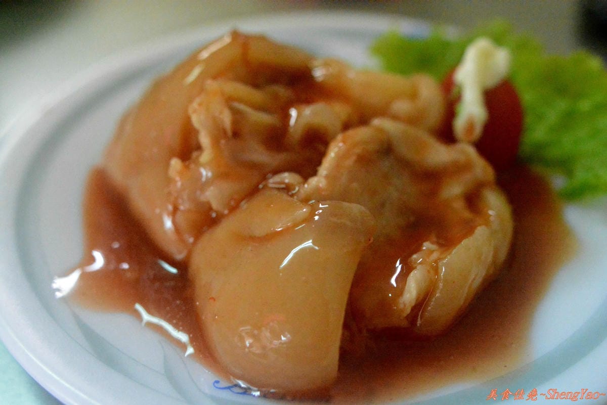 [台中清水]大嘉義火鷄肉飯 – 一不小心就會吃到破千元的老饕級雞肉飯。