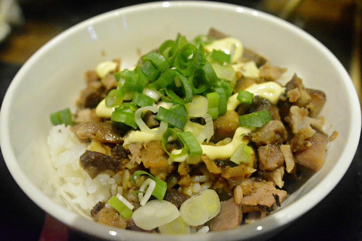 [台中西屯]ラーメン凪(NAGI)豚骨拉麵 台中老虎城店 – 不敢說宇宙最強,但應該是台中目前最強拉麵了(邀約試吃生田智志師傅採訪畫面)。