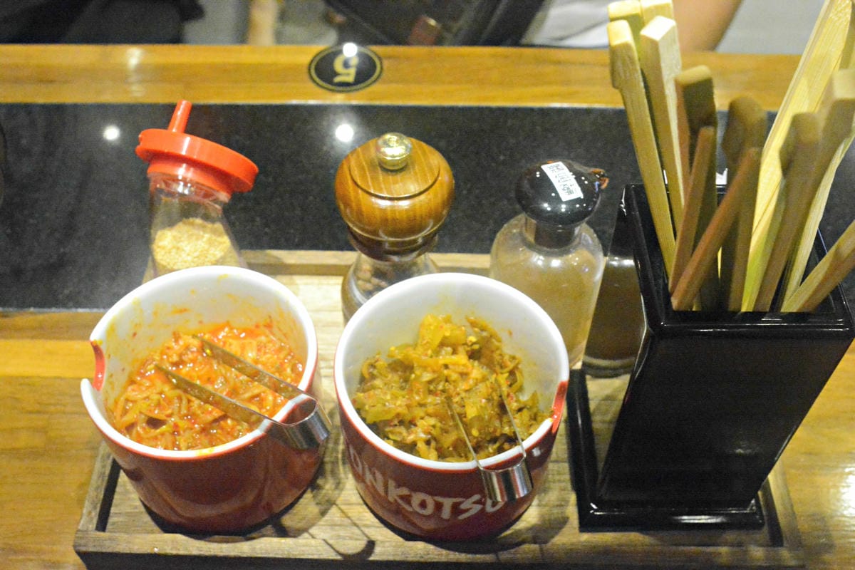 [台中西屯]ラーメン凪(NAGI)豚骨拉麵 台中老虎城店 – 不敢說宇宙最強,但應該是台中目前最強拉麵了(邀約試吃生田智志師傅採訪畫面)。