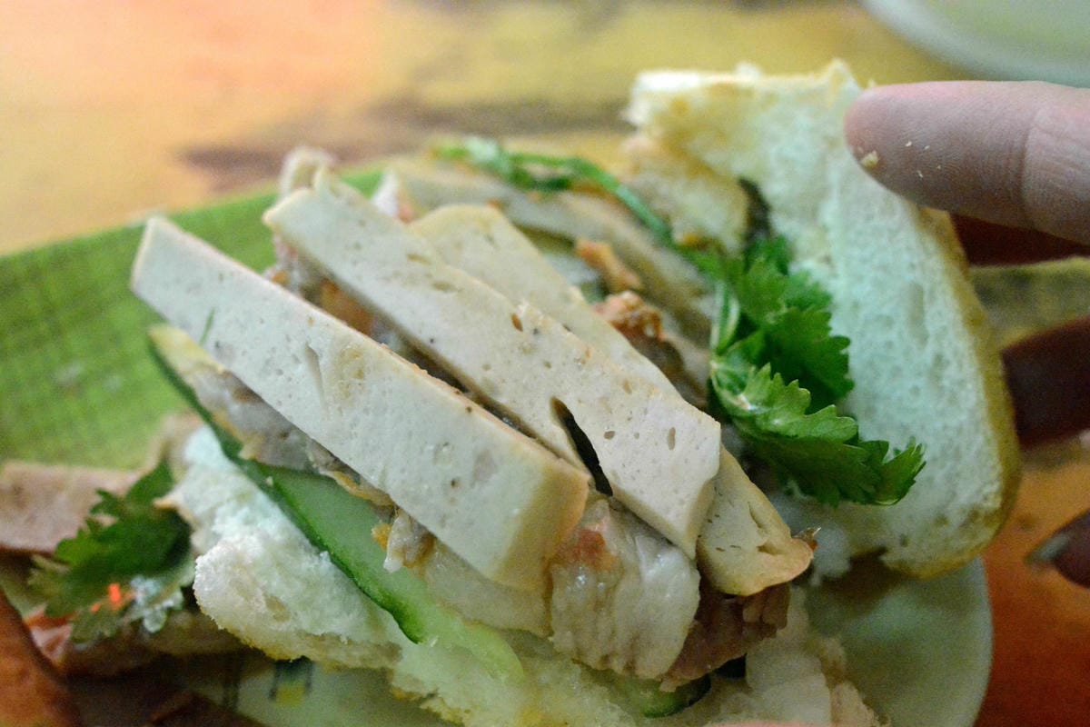 [台中西屯]西屯區上石路越南美食 – 便宜衛生又好吃的偏台式口味越南美食。
