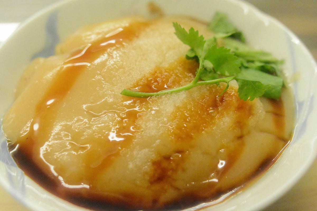 [台中西屯]虎尾阿嬤肉圓 – 媒體採訪報導過的百年歷史肉圓老店(原”吳興街虎尾阿嬤肉圓”)。