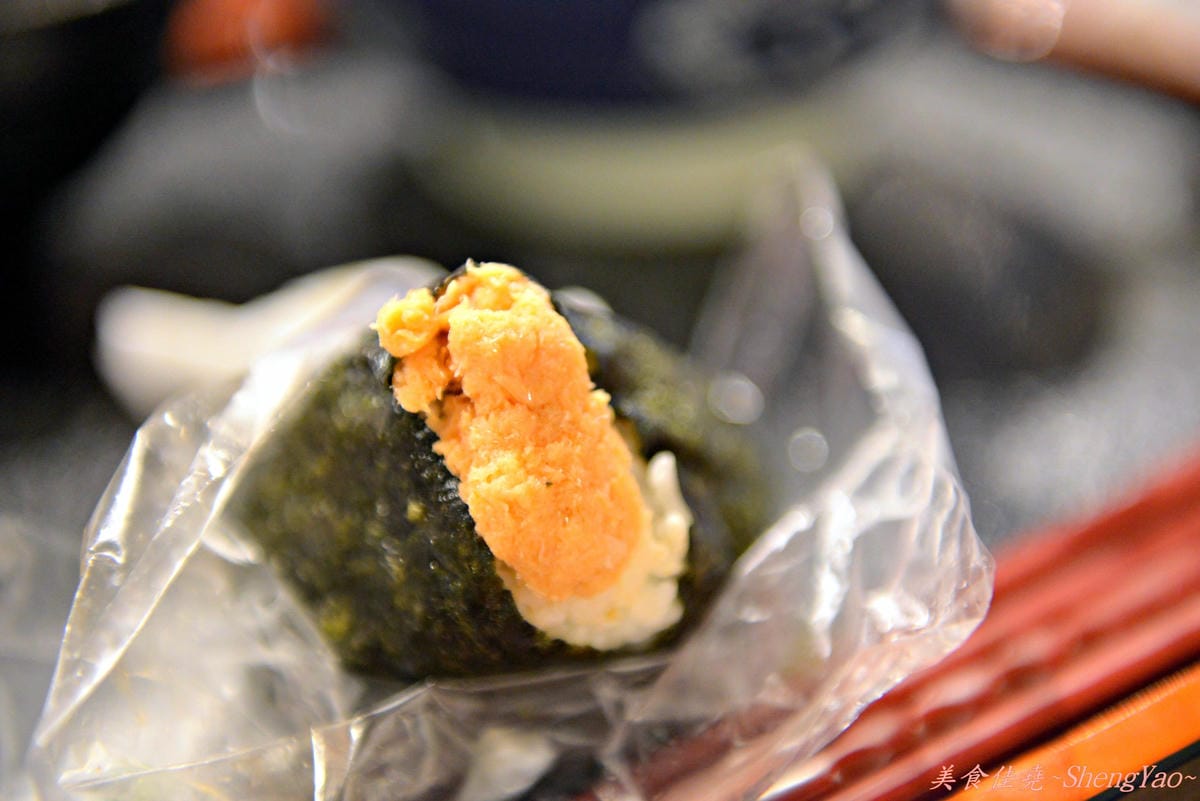 [台中西屯]丸龜製麵台中店 – 台中首間分店,丸龜製麵6號店正式開幕,我搶到黑雨傘啦