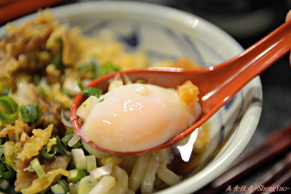 [台中西屯]丸龜製麵台中店 – 台中首間分店,丸龜製麵6號店正式開幕,我搶到黑雨傘啦