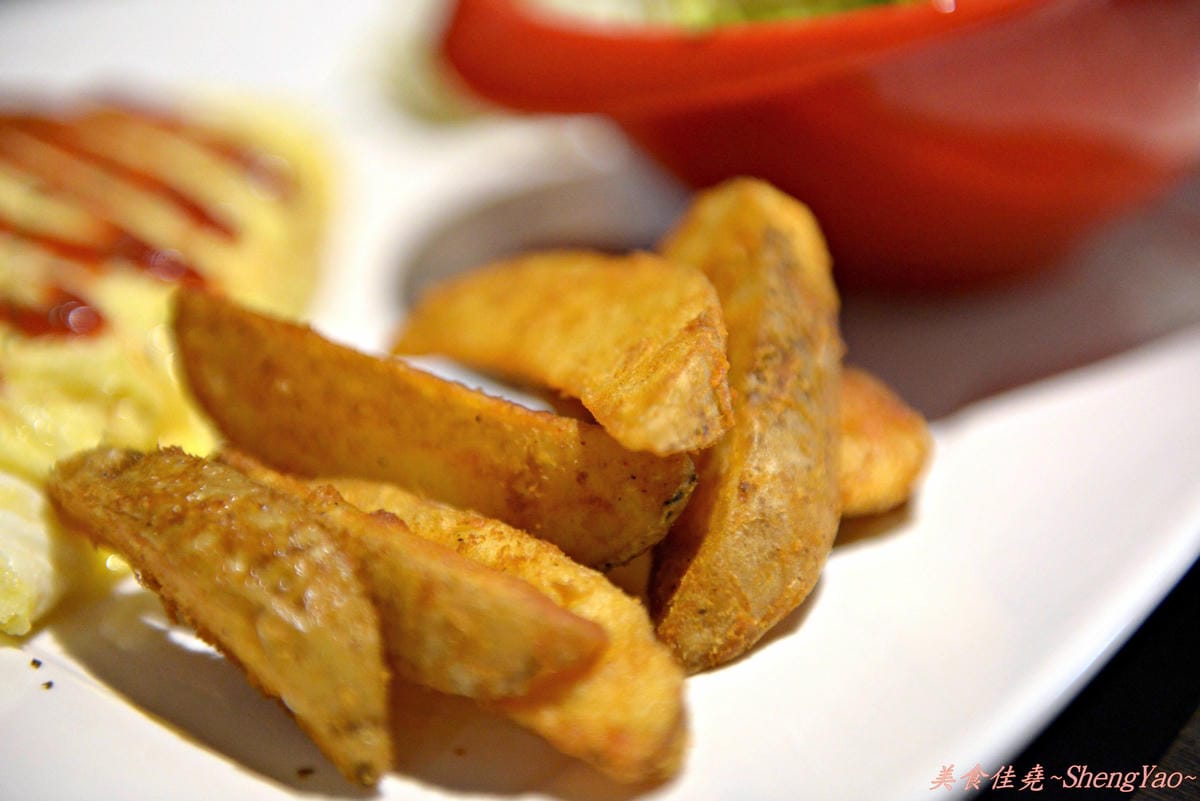 [台中西區]公海BRUNCH – 公海不是只有可以賭博,還可以吃到好吃的早午餐。(改開”花兒早午餐”)
