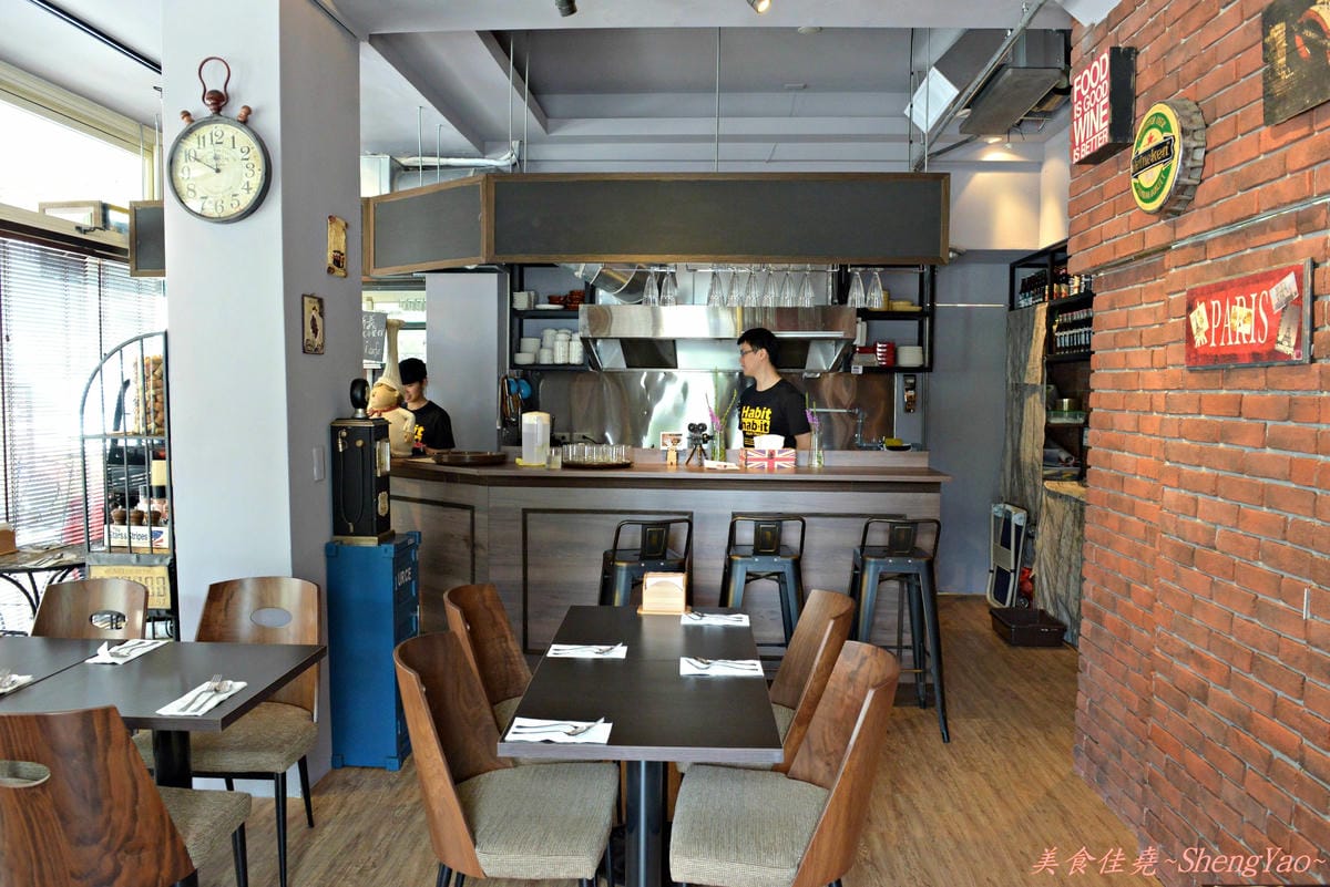 [台中西屯]布可斯義 BECAUSEi cafe – 新開幕的義式餐館,食材新鮮,起司風度鍋超好吃 !! (已遷移沙鹿)