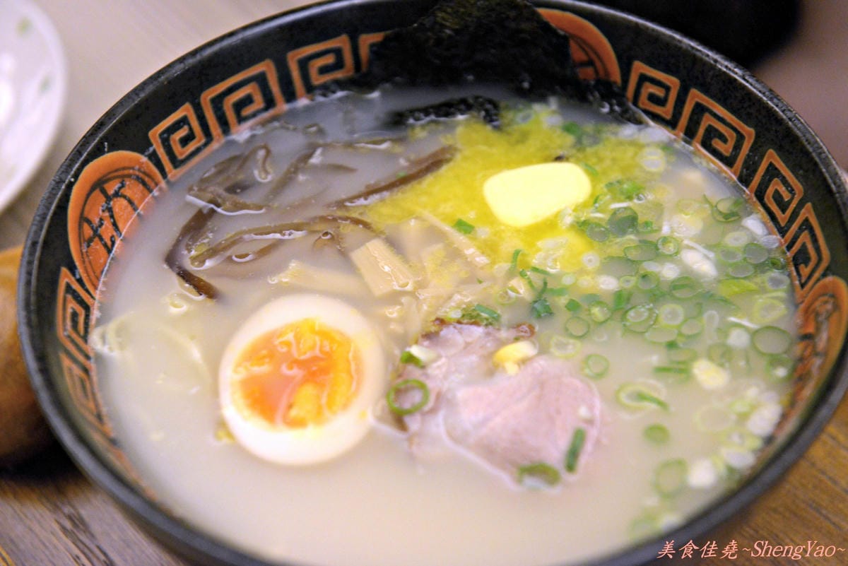 [台中]佐佐木拉麵 – 裝潢用心氣氛佳,服務和餐點很有問題。(已歇業)