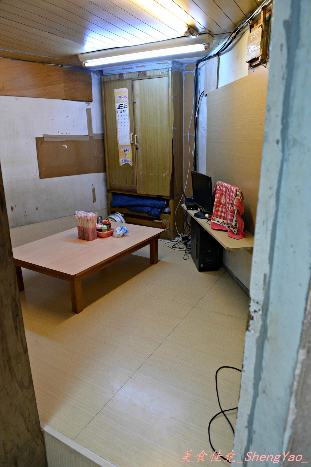 [台中大雅]湯王朝 正品豚骨拉麵館 – 施明德也來吃過的大雅超人氣平價台式拉麵。