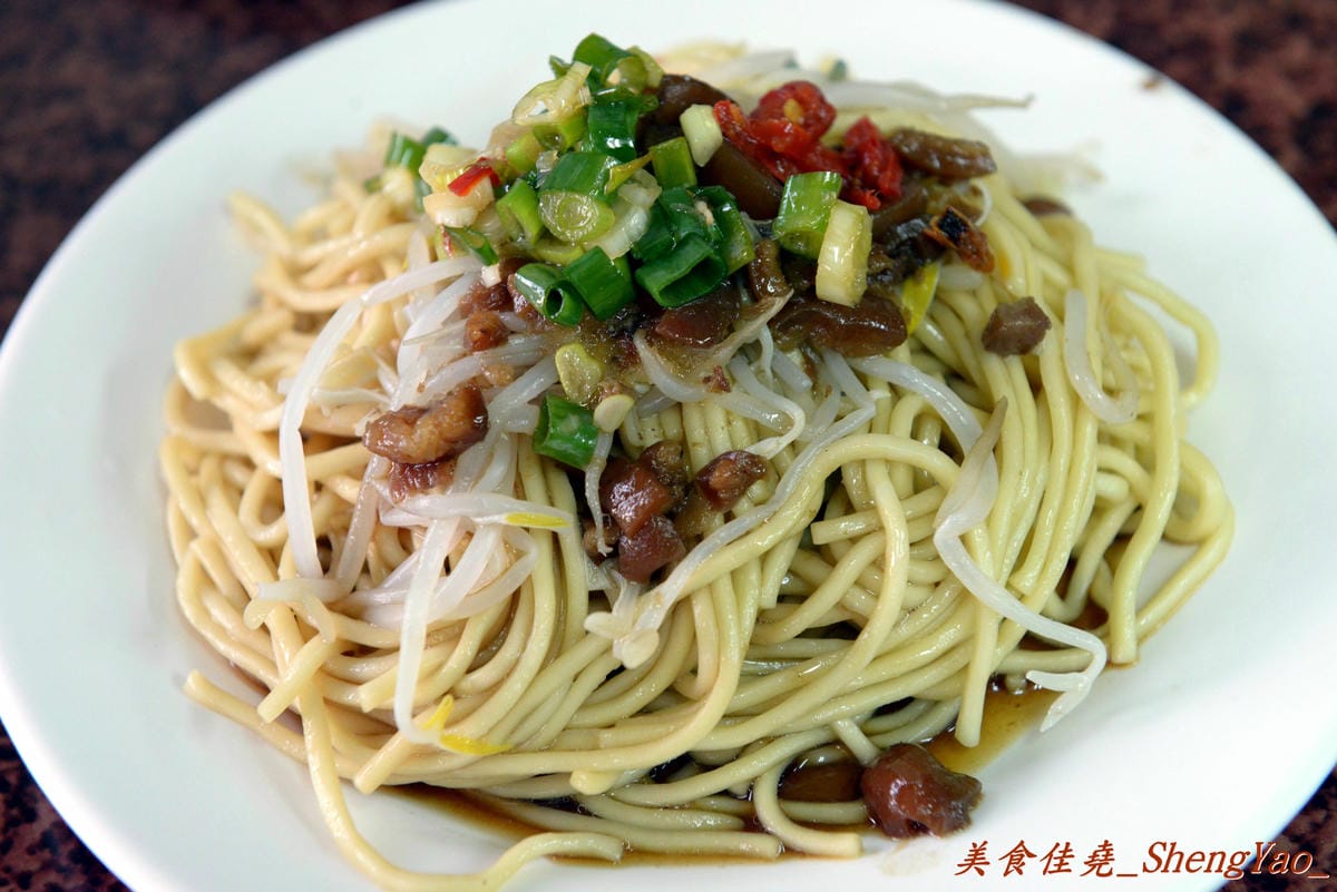 [台中大雅]阿婆店肉燥飯 – 大雅不少人推薦的好吃肉燥飯、腳庫飯、爌肉飯。
