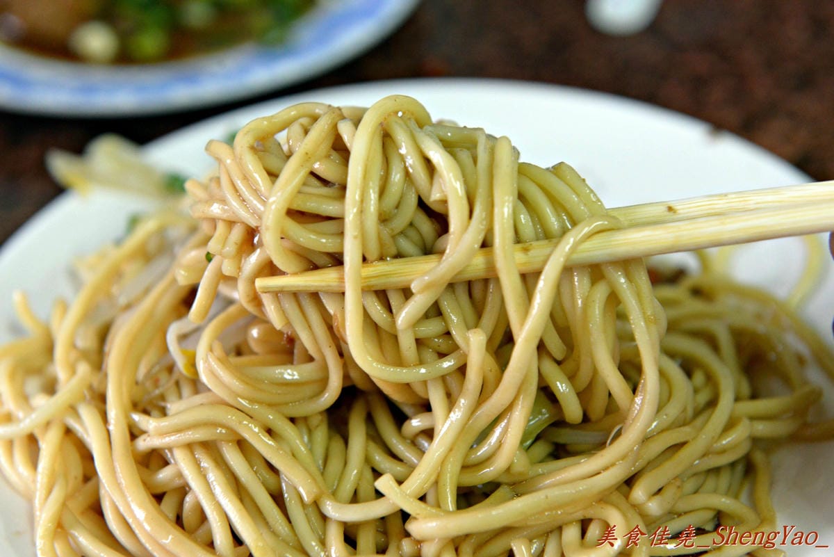 [台中大雅]阿婆店肉燥飯 – 大雅不少人推薦的好吃肉燥飯、腳庫飯、爌肉飯。