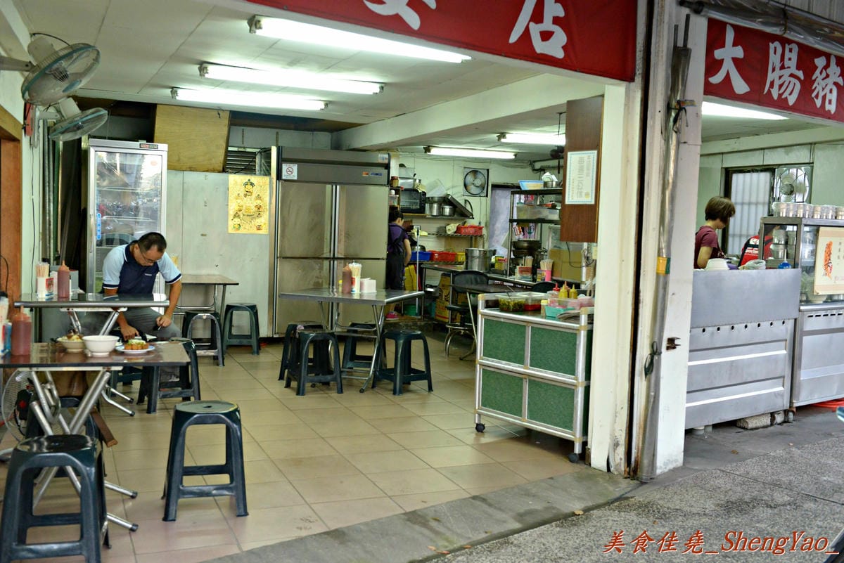 [台中大雅]阿婆店肉燥飯 – 大雅不少人推薦的好吃肉燥飯、腳庫飯、爌肉飯。