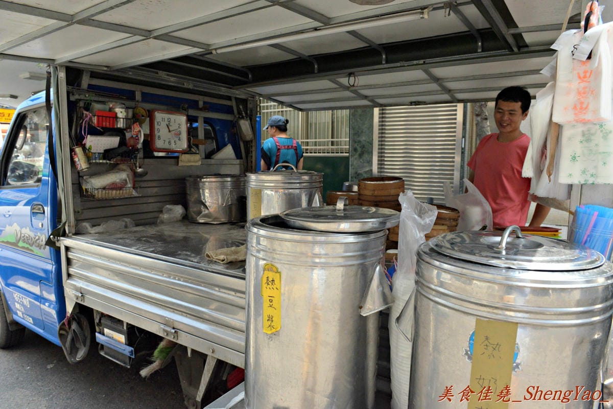 [台中大甲]土銀小籠湯包 v.s 馫味鮮小籠湯包 – 在地人推薦來大甲必吃的兩家小籠湯包。