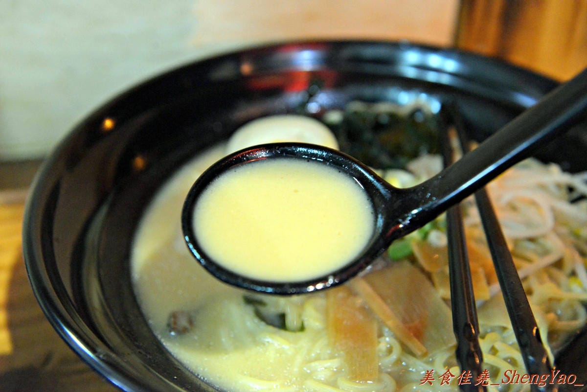 [台中北區]秘密日式拉麵 – 平價深夜美味拉麵再現,排Men拉麵不如來這家吃吧 !!(已遷至公園路91號)