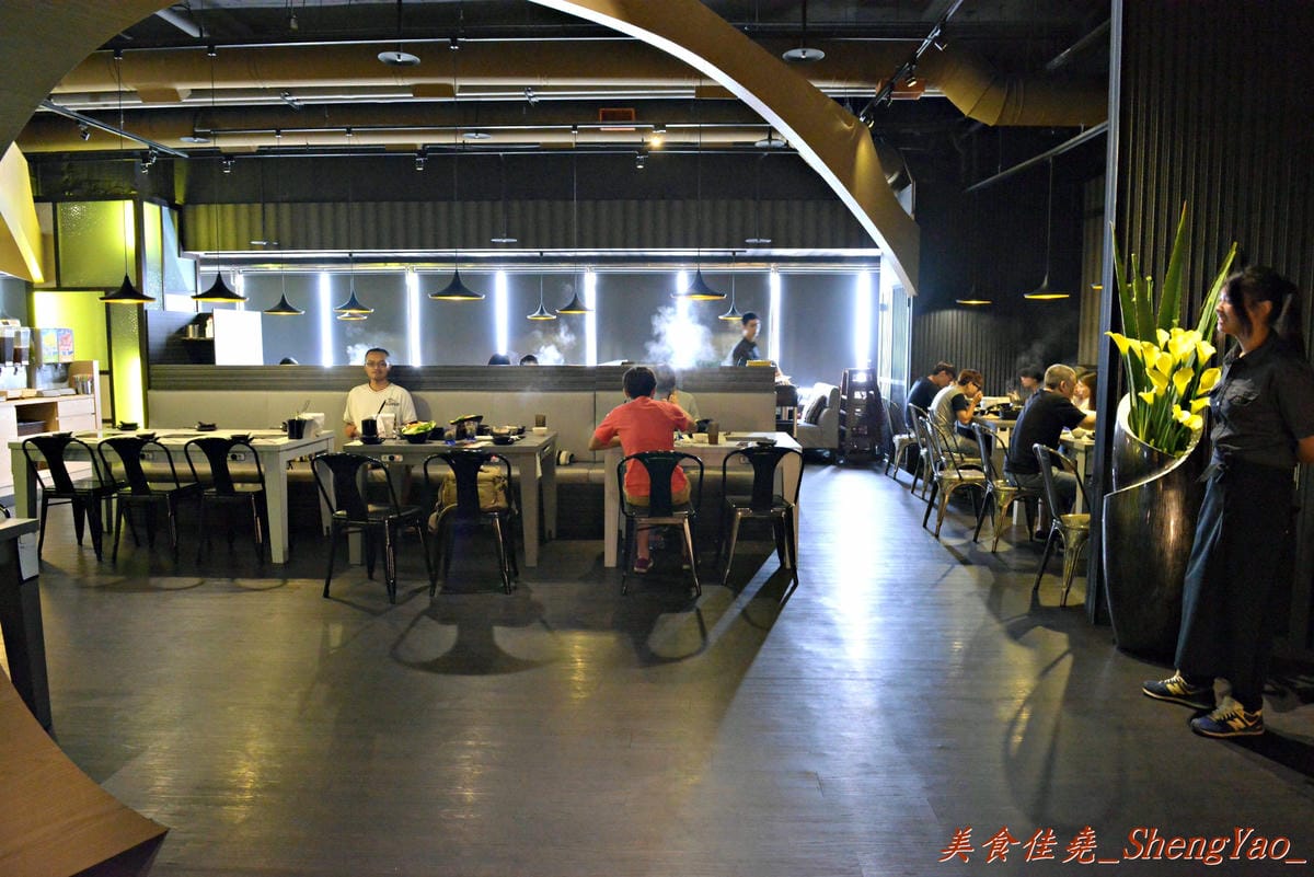 [台中豐原]湯駅火鍋吃到飽 – 百貨公司內,不到400元的價格,新鮮食材讓你吃到飽。(已歇業)