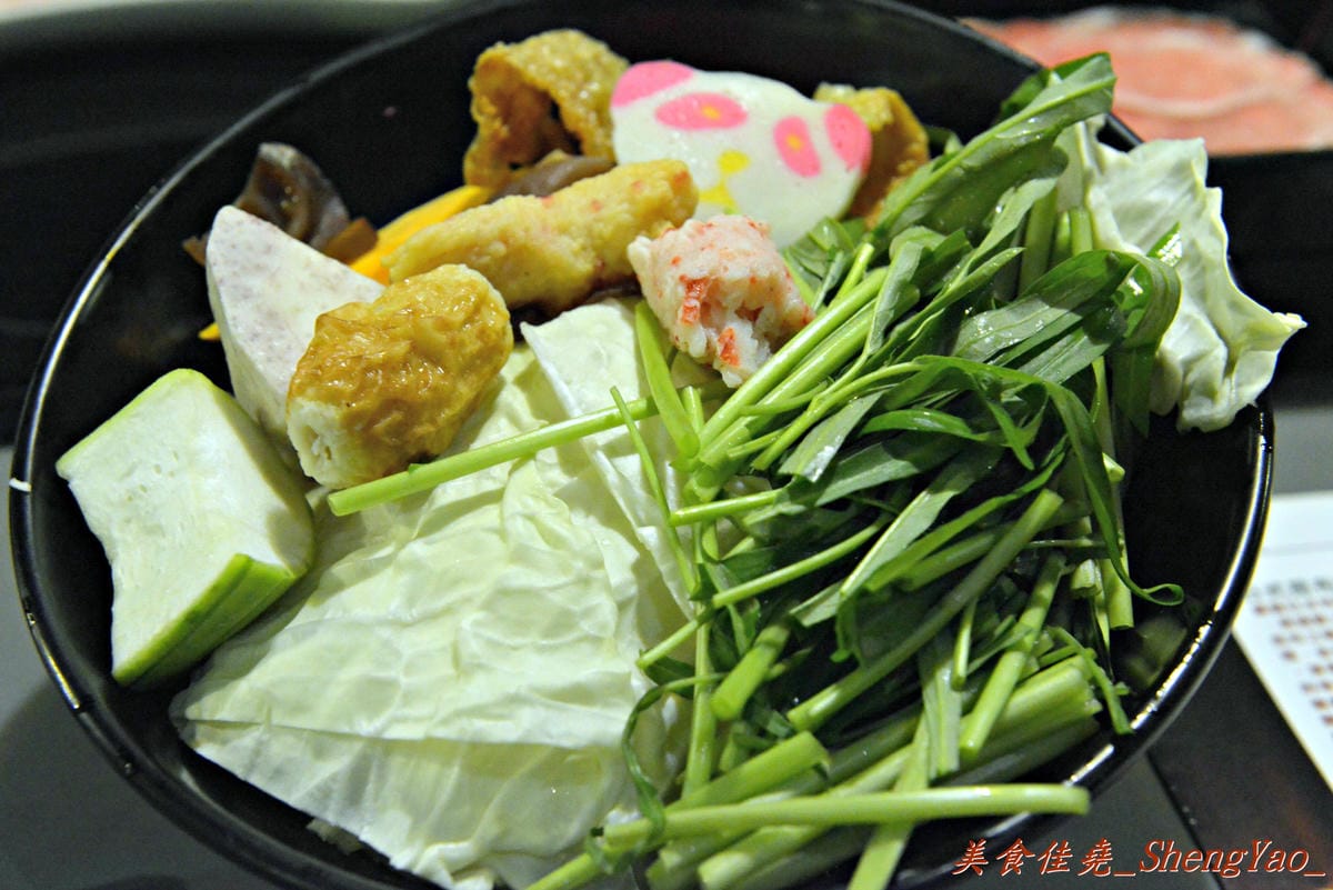 [台中豐原]湯駅火鍋吃到飽 – 百貨公司內,不到400元的價格,新鮮食材讓你吃到飽。(已歇業)