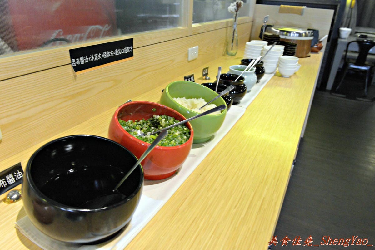 [台中豐原]湯駅火鍋吃到飽 – 百貨公司內,不到400元的價格,新鮮食材讓你吃到飽。(已歇業)
