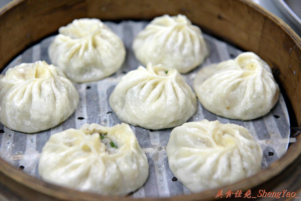 [台中龍井]鳥哥正常手工湯包 – 賣了10多年,許多東海朋友都曾經吃過的深夜小籠湯包。