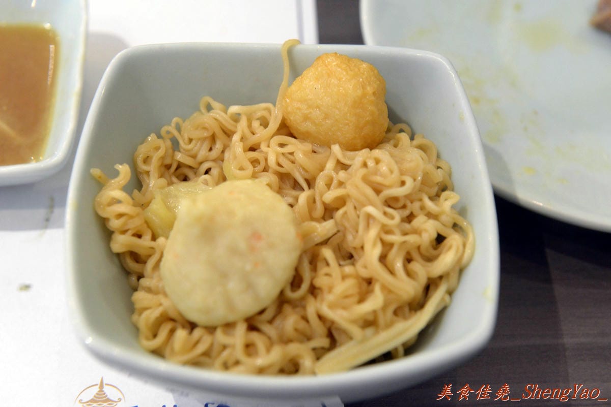 [台中北區]藍象廷 泰式火鍋 台中中友店 – 中友百貨新開幕的中低價位的火鍋吃到飽,9/1-9/8開幕期間午/晚餐前20名享5折優惠、消費滿額還有禮物。