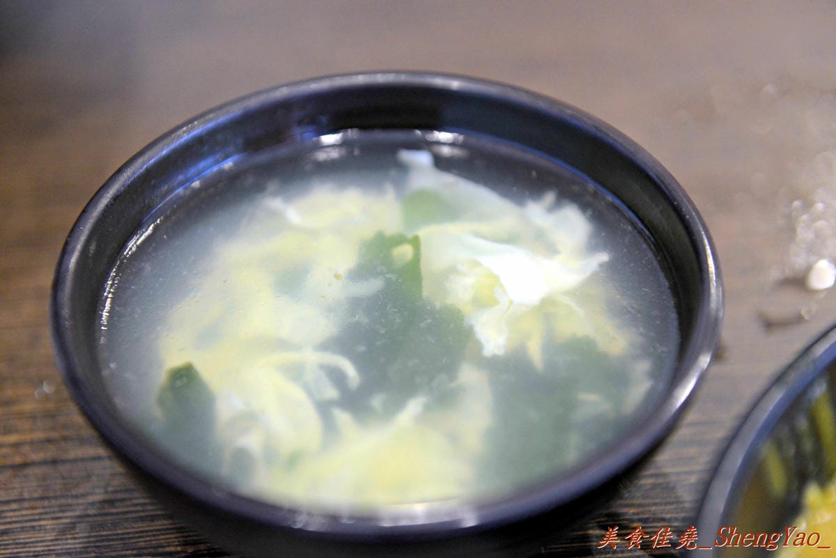 [台中西區]旭日亭拉麵 – 新開幕的百元平價拉麵店,湯頭夠味,炸豬排超推薦,平價拉麵又一新選擇。(已改為東京屋台拉麵)