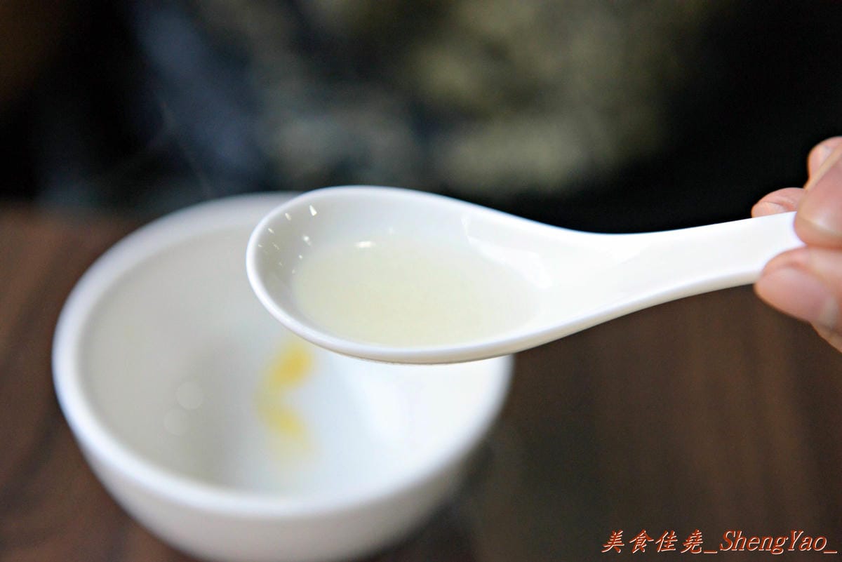 [台中西區]港澳茶餐廳 – 哄供茶餐廳前主廚”梁國權”師傅自創品牌餐廳,道地港點依舊好吃。(已歇業)