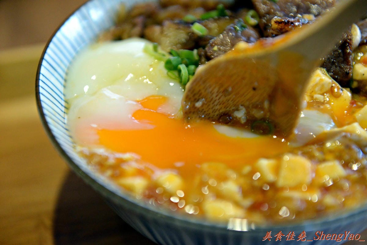 [台中西屯]滿 燒肉丼食堂 青海店 – 真材實料滿滿一碗,台中好吃日式丼飯連鎖店