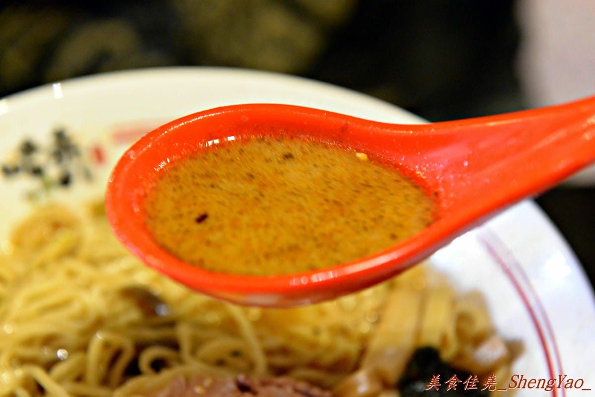[台中沙鹿]哈赤拉麵 沙鹿店 – 雖然沒想像中那麼好吃,但已經是沙鹿最棒的了