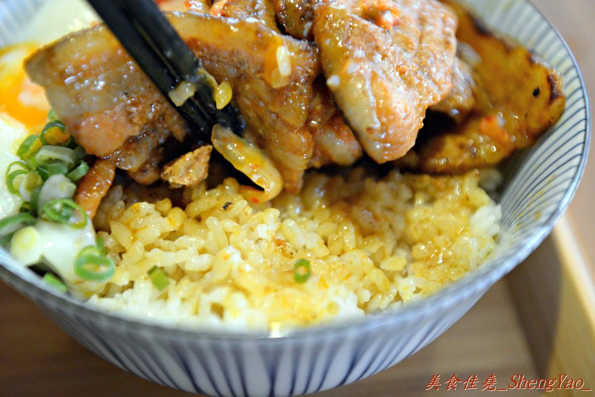 [台中西屯]滿 燒肉丼食堂 青海店 – 真材實料滿滿一碗,台中好吃日式丼飯連鎖店