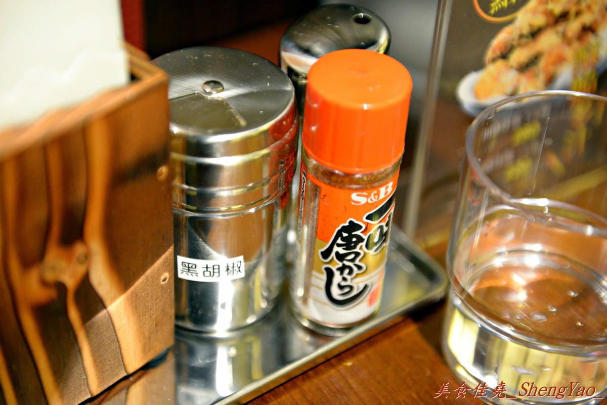 [台中北區]三田製麵所 台中中友店 – 濃厚魚介系豚骨湯頭、自家製Q彈麵條。