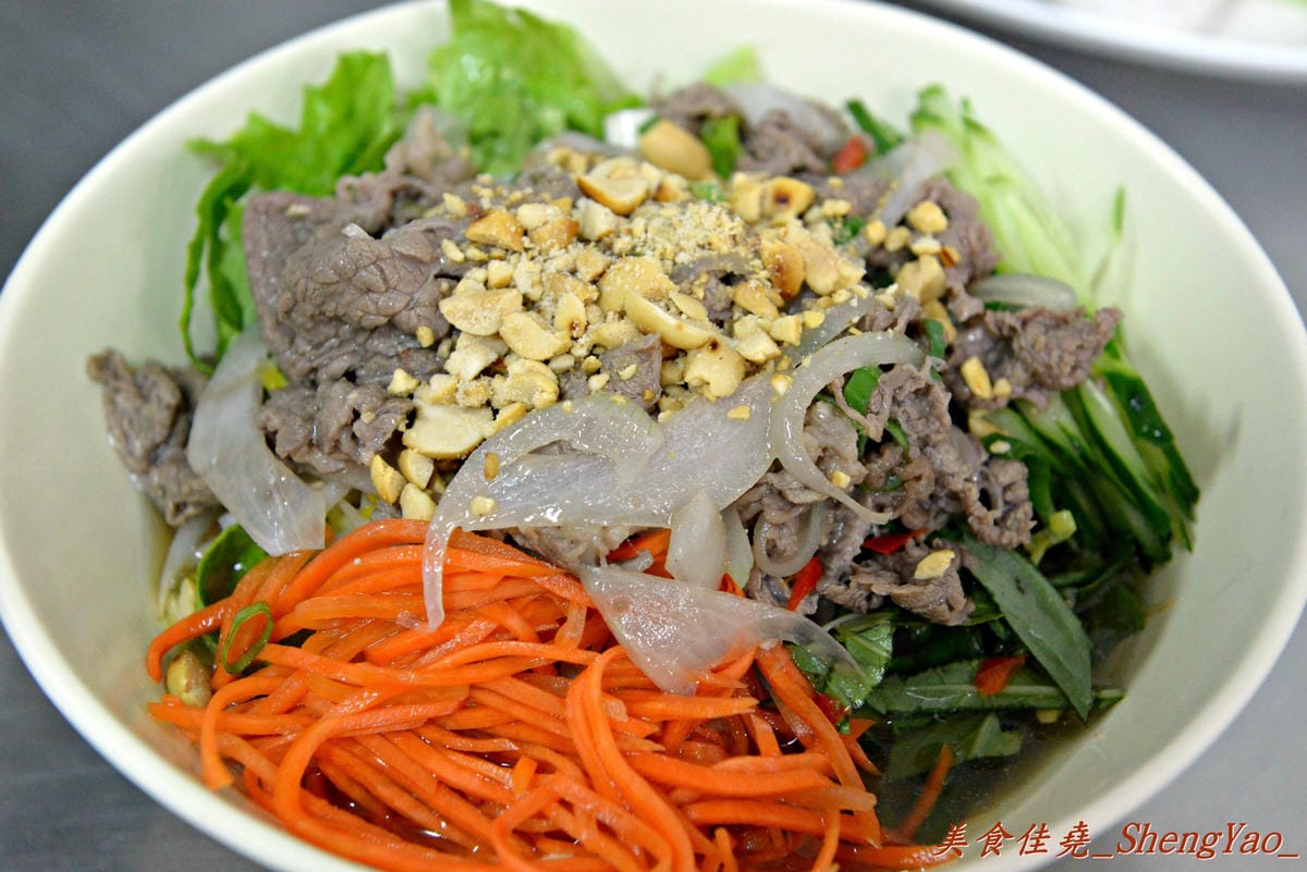 [台中北屯]陳記越南麵食 – 網友口耳相傳,便宜好吃的越南小吃,冰滴咖啡只要30元 !!