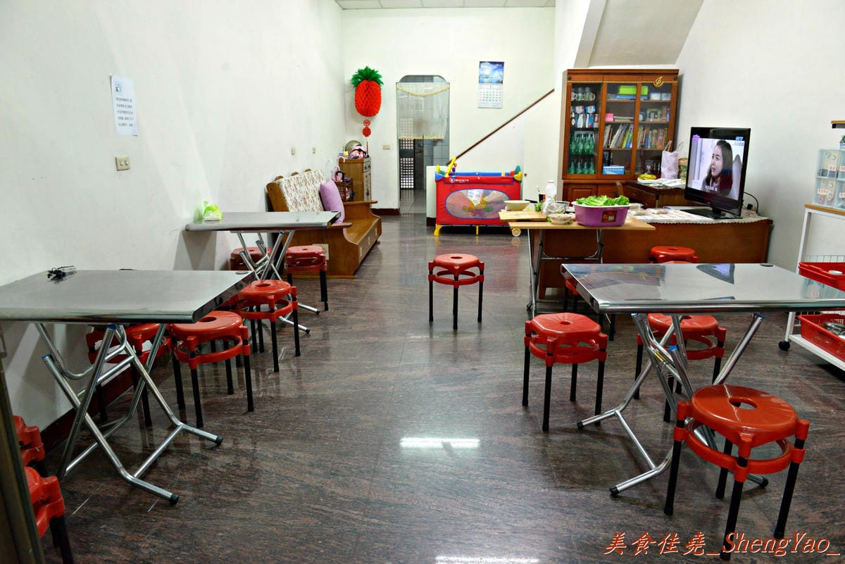 [台中北屯]陳記越南麵食 – 網友口耳相傳,便宜好吃的越南小吃,冰滴咖啡只要30元 !!