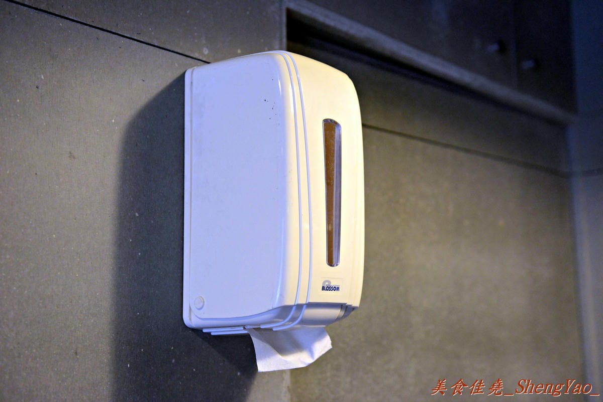 [台中沙鹿]老鄧粥遊天下 沙鹿店 – 用料豐富實在,每一口都吃得到配料的新鮮美味粥品。(已歇業)