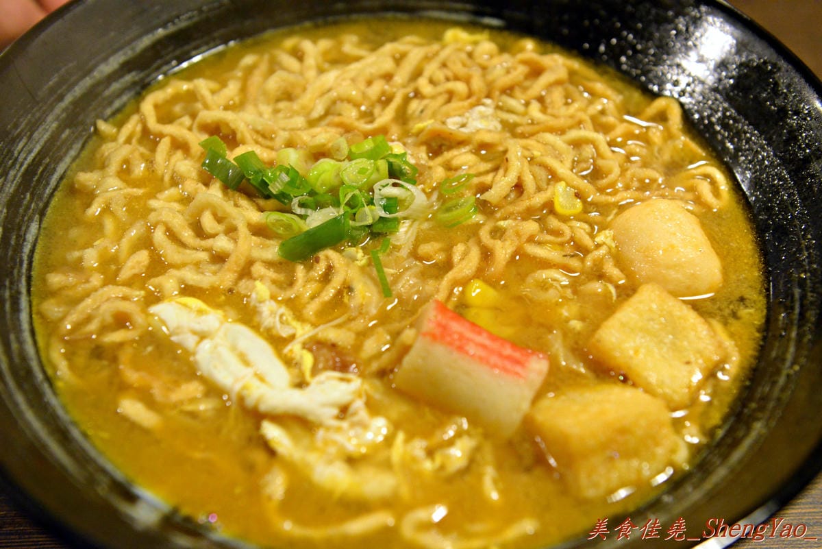 [台中沙鹿]老鄧粥遊天下 沙鹿店 – 用料豐富實在,每一口都吃得到配料的新鮮美味粥品。(已歇業)